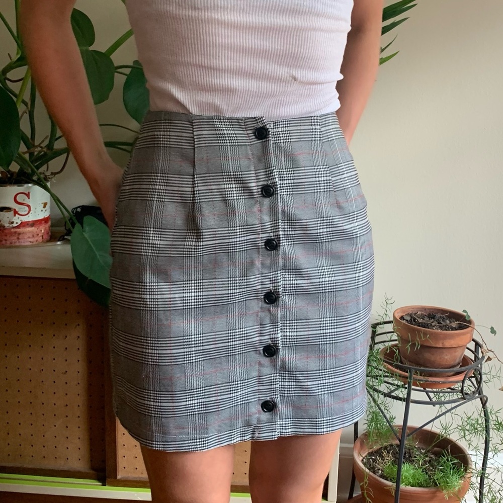 LF Plaid button down skirt